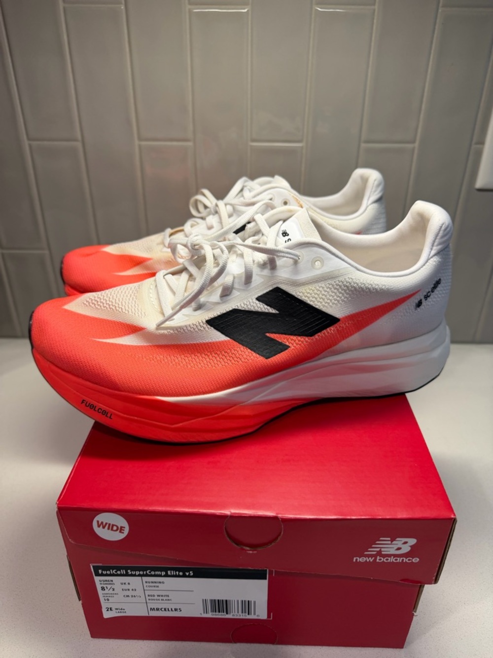 FuelCell SuperComp Elite v5 - Men’s 8.5 Wide